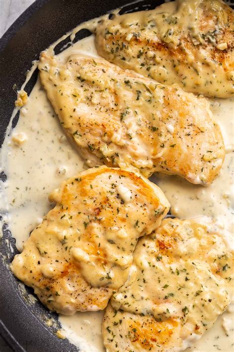 Creamy Garlic Chicken - The Recipe Rebel