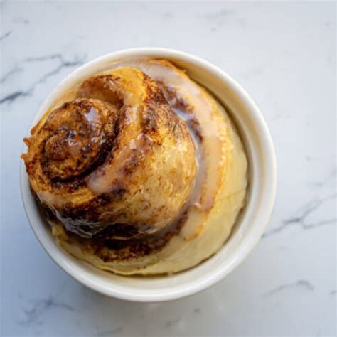 Quick plating tricks to make everyday dishes visually irresistible?