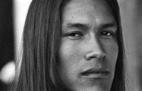 How to keep fresh herbs vibrant longer for gorgeous garnishes?