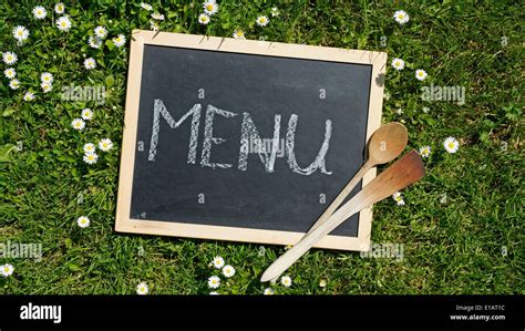 Handwritten menu on blackboard cafe hi-res stock photography and images ...