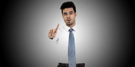 What’s the secret to visually stunning food plating for any recipe?