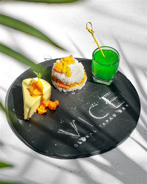 How do you find authentic local eats & visually capture food adventures for your feed?