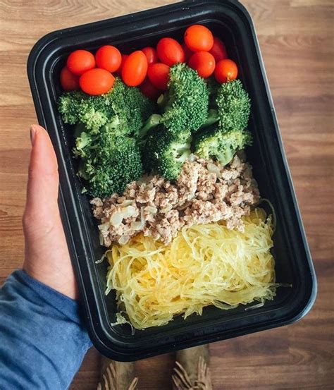 What visually stunning, healthy meal prep ideas save time & impress?